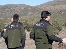 Operación para controlar la circulación de vehículos a motor
