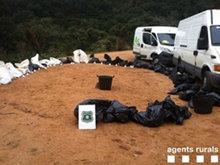 Los Agents Rurals localizan 87 cadáveres de gatos y perros en la comarca de La Selva (Girona)