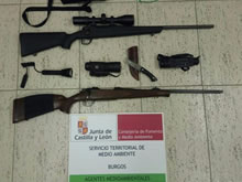Agentes sorprenden a dos furtivos del lobo