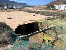 Denuncian la peligrosidad de un aljibe en La Graciosa y la pasividad de la administración