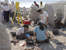 Un equipo multidisciplinar trabaja en la catalogación y conservación del entorno del dolmen de Guadalperal