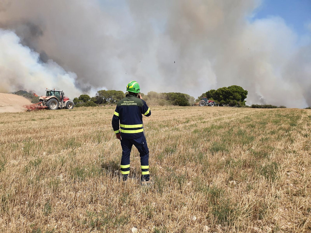 Los Basozainak de Navarra denuncian que la Administración les exige extinguir incendios sin reconocer oficialmente esa función